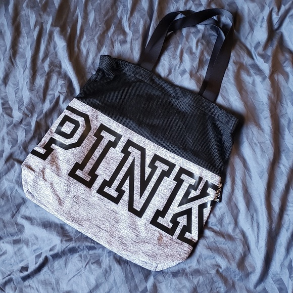 ⛔️Gone to Goodwill!⛔️ VS PINK Bag - Picture 1 of 5